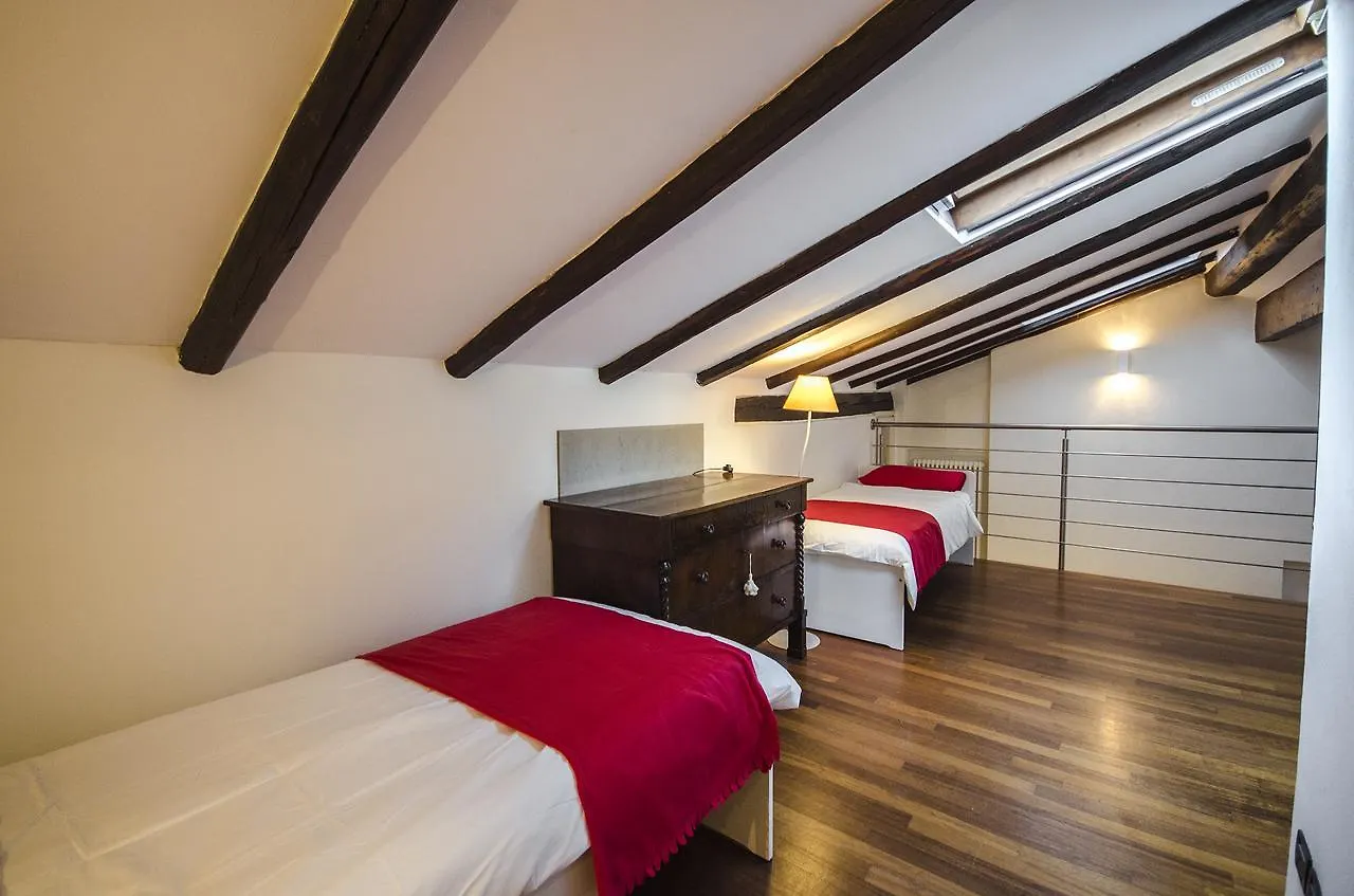 Rr 108 Apartment Bologna Italy