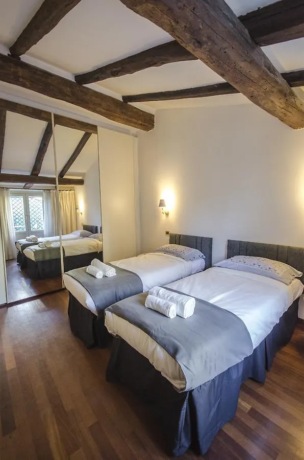 Rr 108 Apartment Bologna Italy