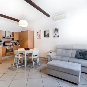 Comodo Nei Pressi Dell'archiginnasio By Wonderful Italy Appartamento