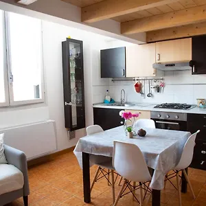  Appartement Porta Galliera